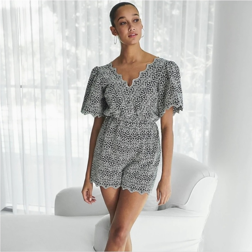 Express Black and White Lace Short Sleeve V-Neck Scalloped Trim Romper Jumpsuit